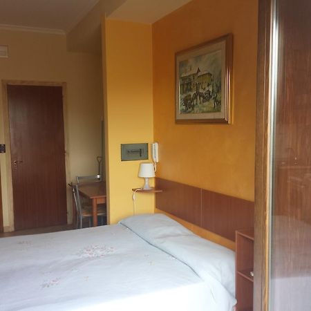 Appartamenti Centrali Giardini Naxos Ruang foto